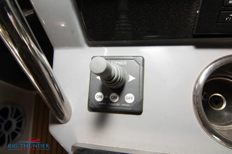  Yacht Photos Pics Joystick control on 2024 Jeanneau Leader 10.5 WA boat dashboard.