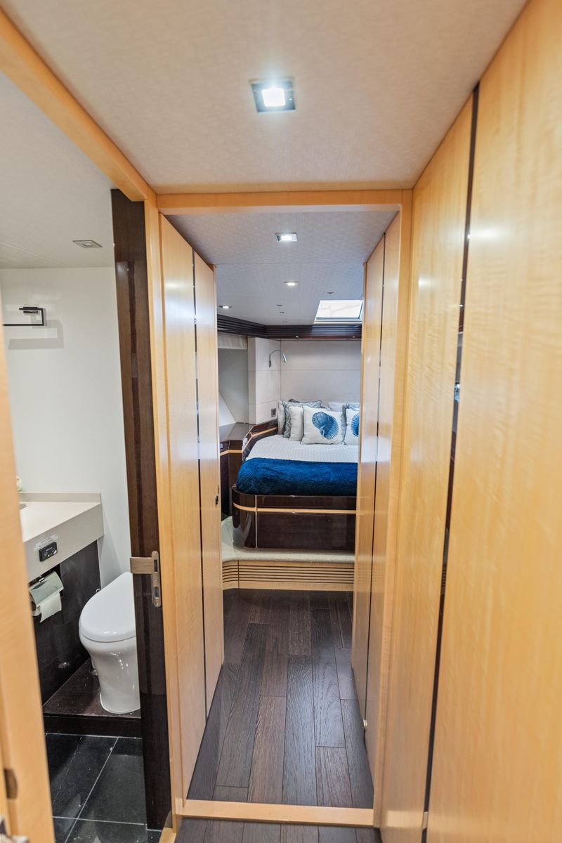 2014 Sunseeker 71 