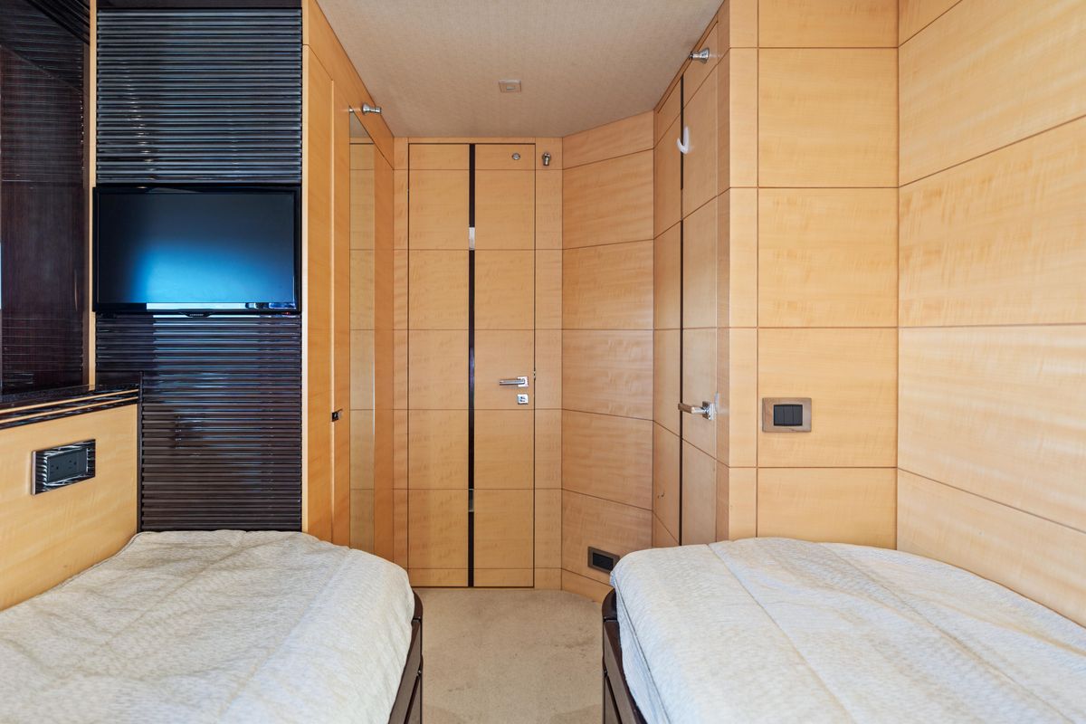 2014 Sunseeker 71 