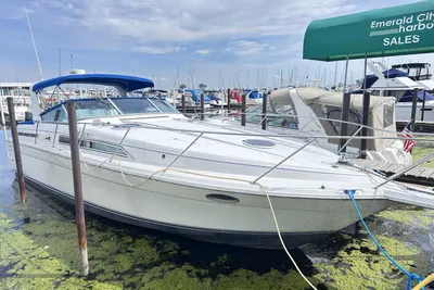 Four Winns 365 Express