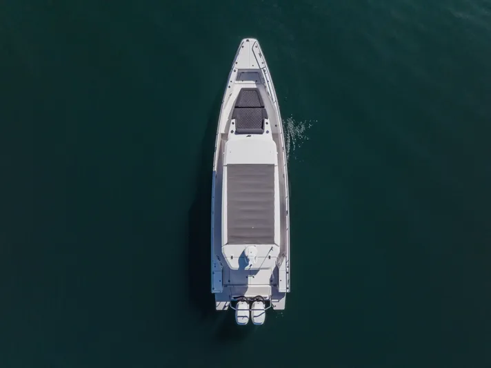 Mahana Yacht Photos Pics 