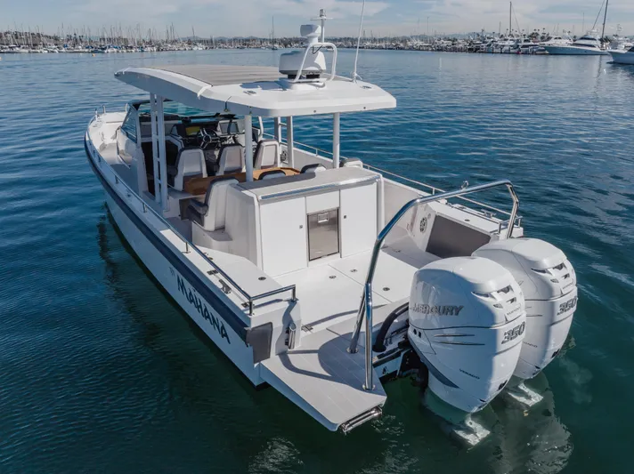 Mahana Yacht Photos Pics 