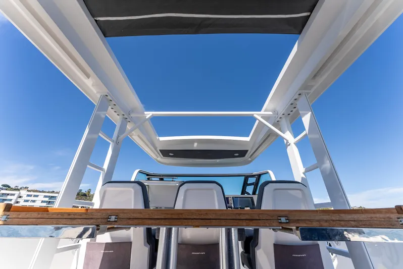 Mahana Yacht Photos Pics 