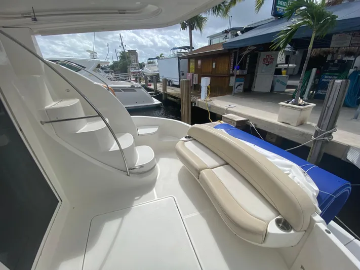 Sea Shack Yacht Photos Pics 2013 Meridian 391 yacht deck with seating and dock view.