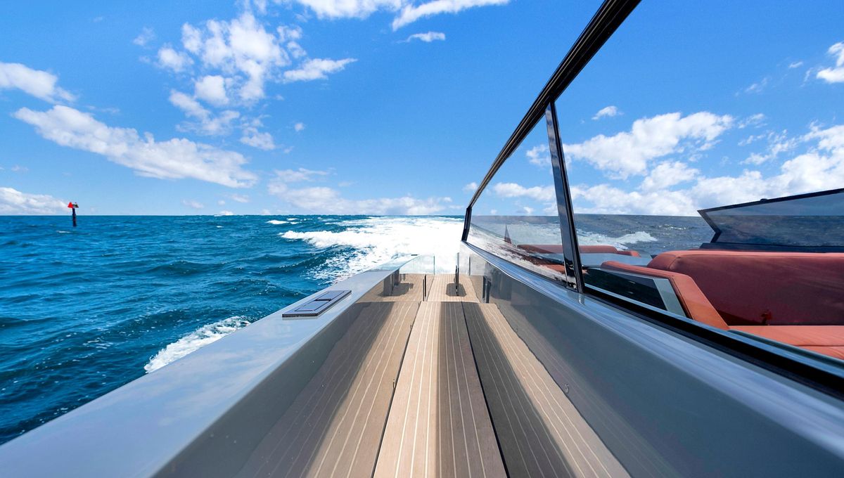 2017 Vanquish Yachts 54 