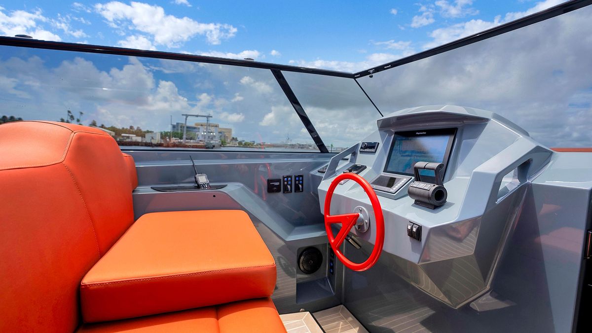 2017 Vanquish Yachts 54 