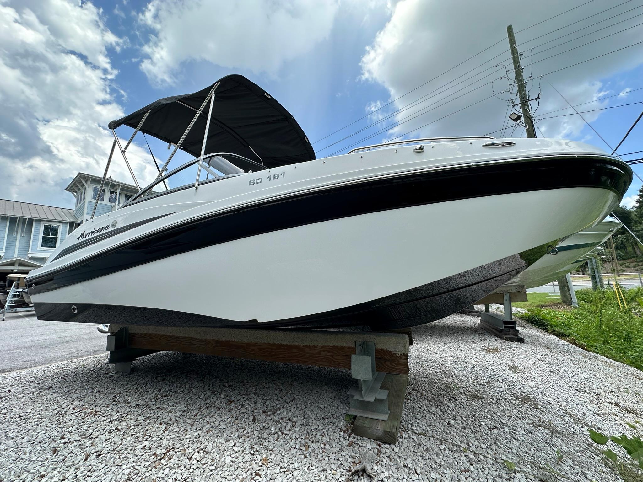 2023 Hurricane SunDeck 191 OB Deck for sale - YachtWorld