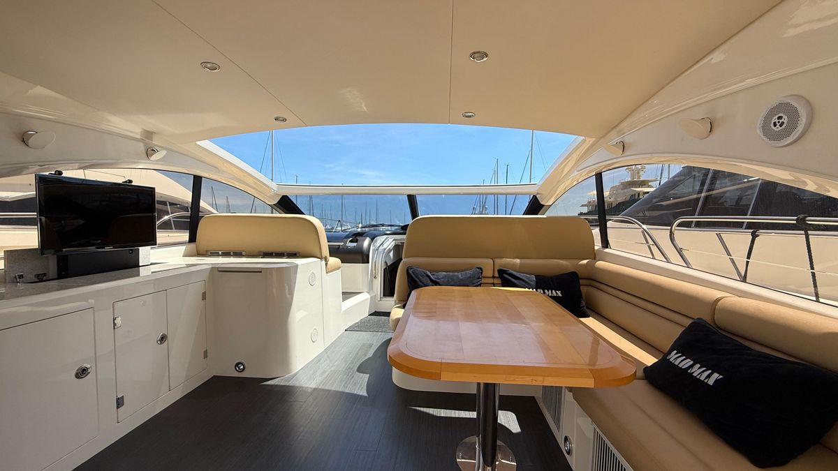 2012 Sunseeker 65 