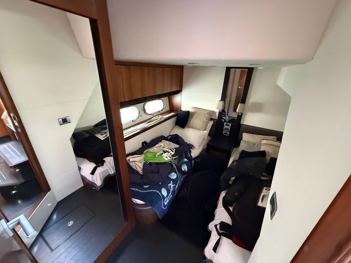 2012 Sunseeker 65 
