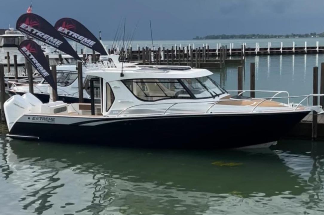 Extreme Boats 986 Game King