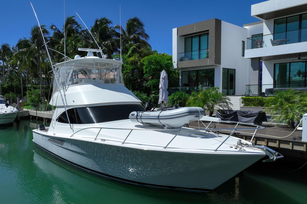 2021 Viking 45 