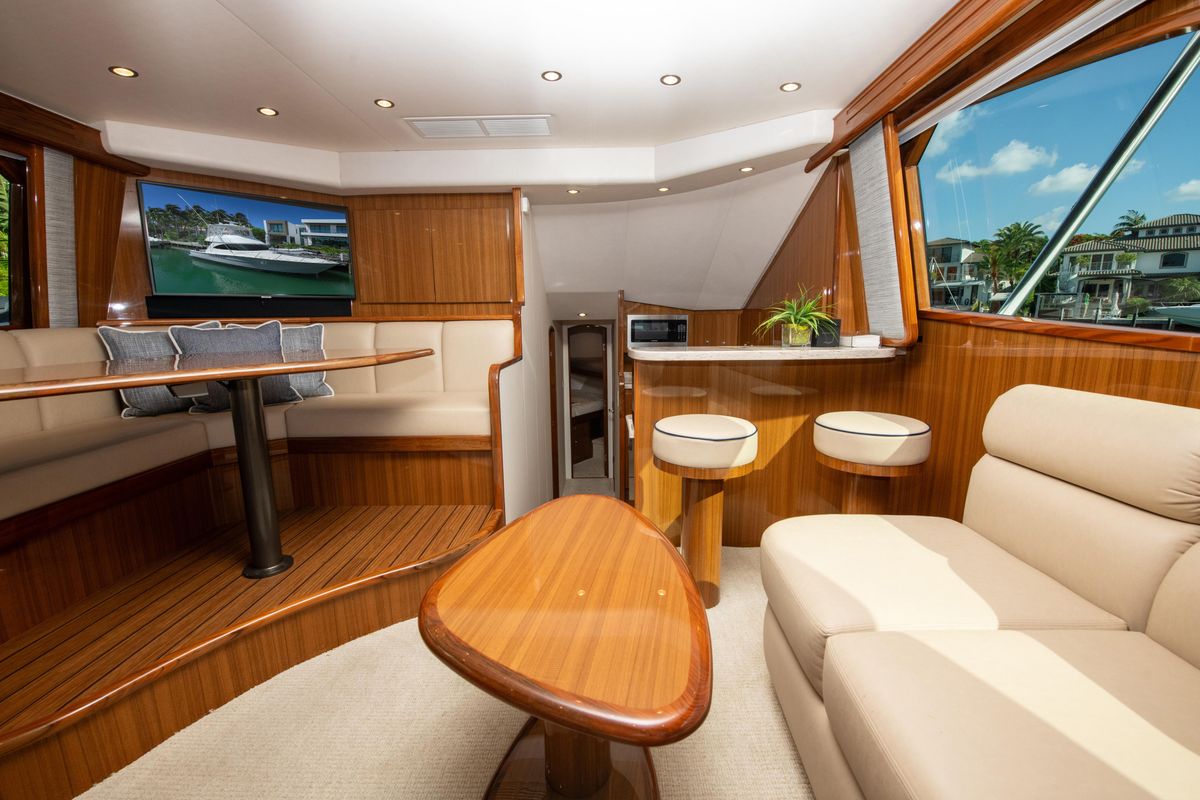 2021 Viking 45 