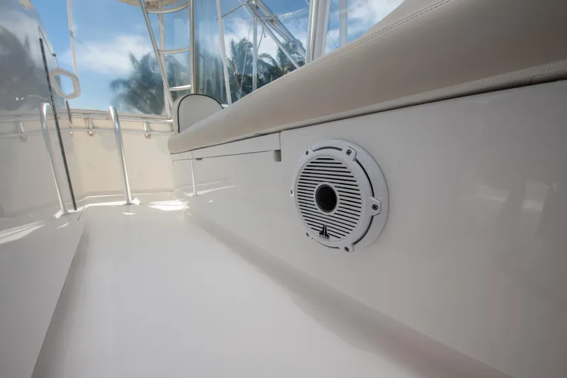 Catfish Yacht Photos Pics JL Audio speakers