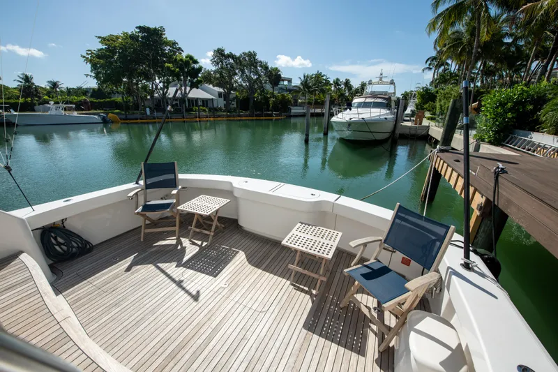 Catfish Yacht Photos Pics Aft cockpit seating