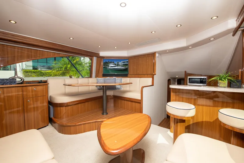 Catfish Yacht Photos Pics Salon looking forward to dinette