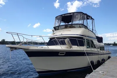 Chris-Craft 380 Corinthian