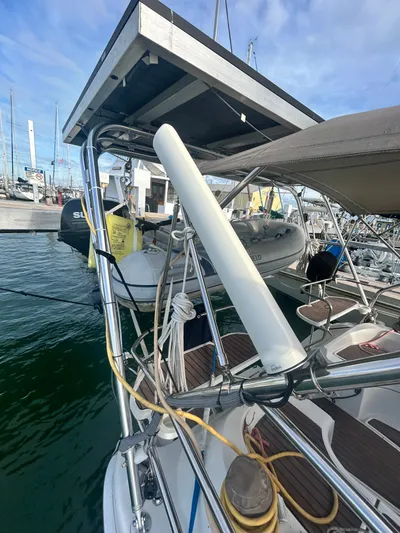 Top Dog Yacht Photos Pics 2006 Hunter 38 Ft Sloop docked with accessories.