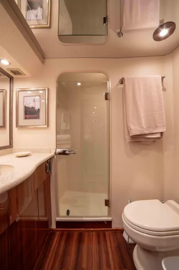 Nailed It Yacht Photos Pics 