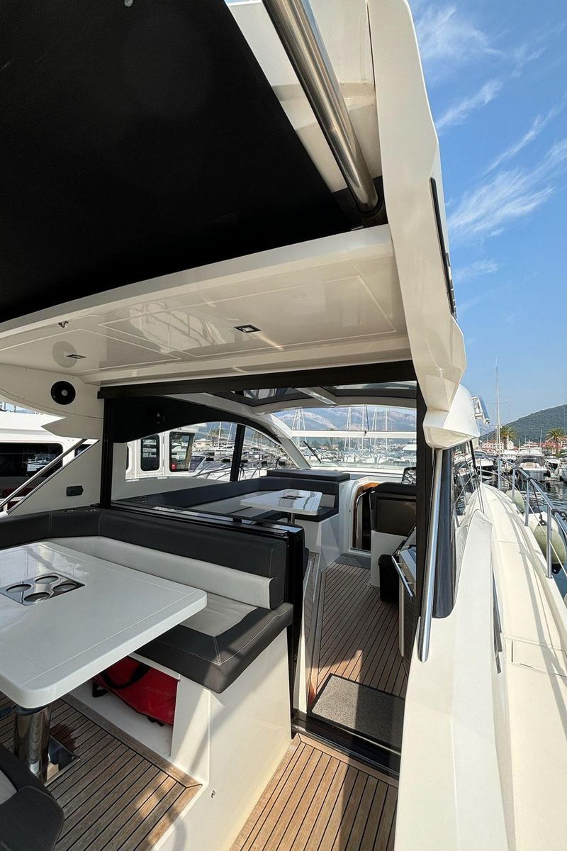 2015 Galeon 45 