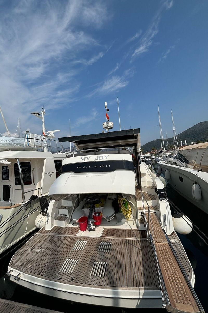 2015 Galeon 45 