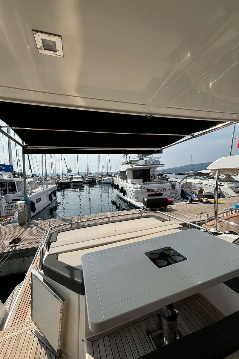 2015 Galeon 45 