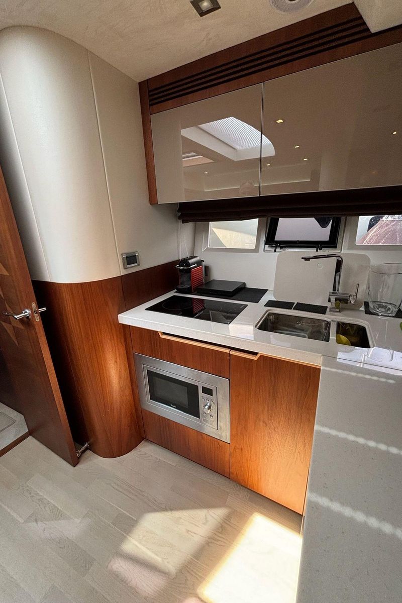 2015 Galeon 45 
