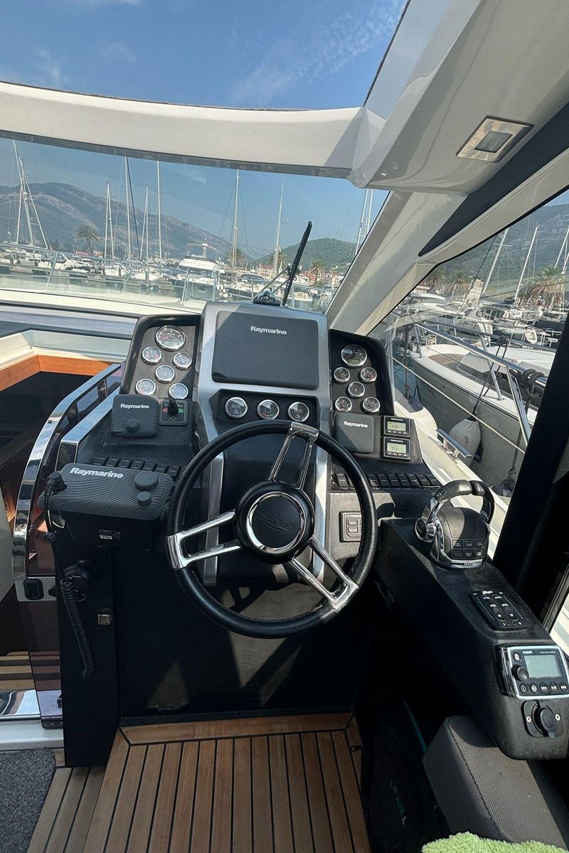2015 Galeon 45 