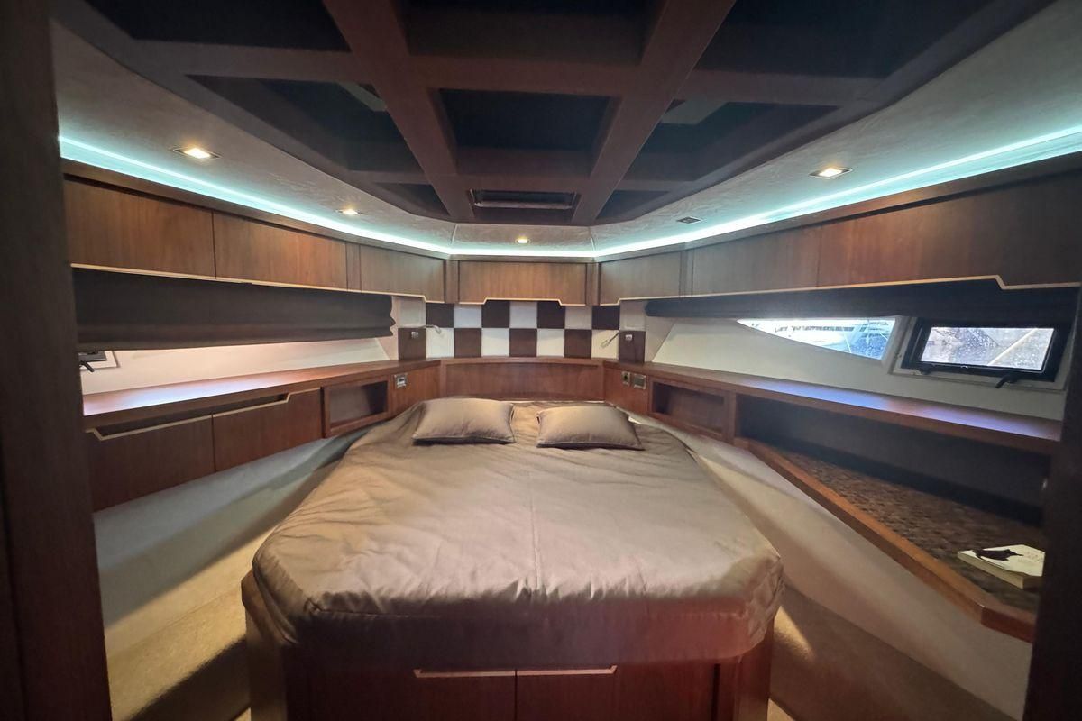 2015 Galeon 45 