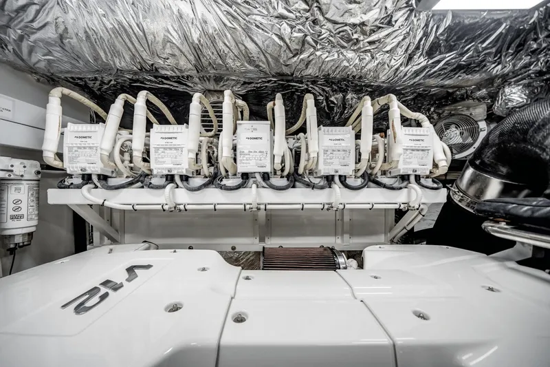 Just In Time Yacht Photos Pics 