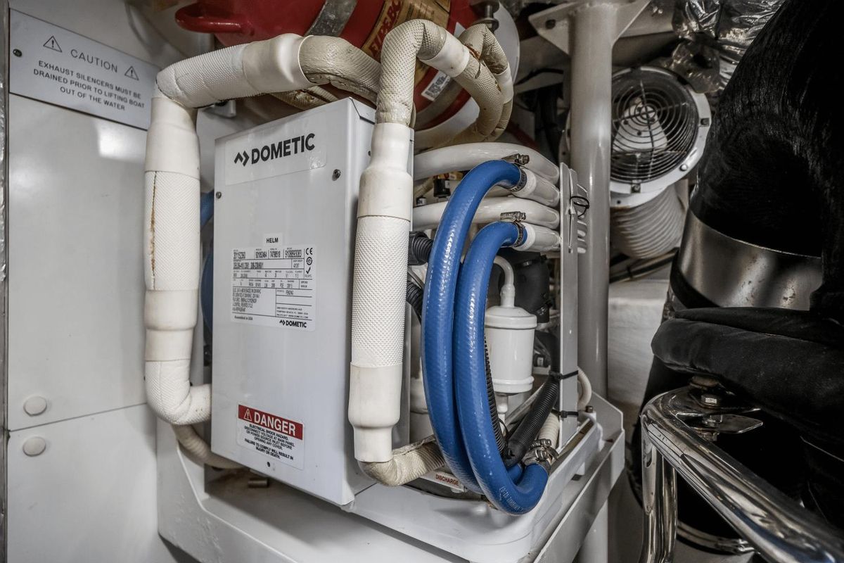 2019 Princess 70 