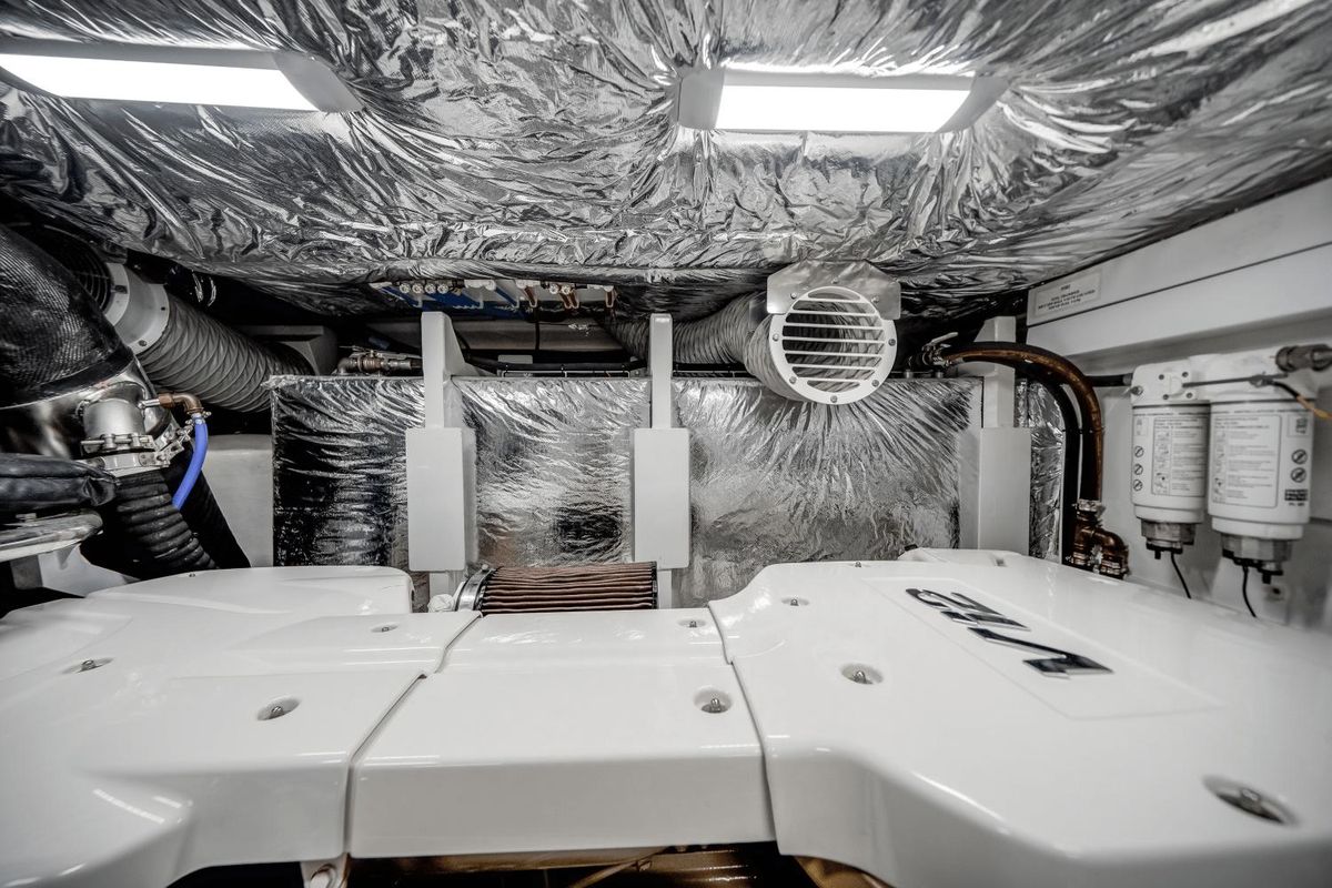 2019 Princess 70 