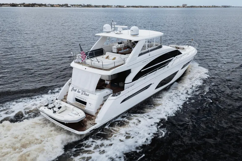 Just In Time Yacht Photos Pics 