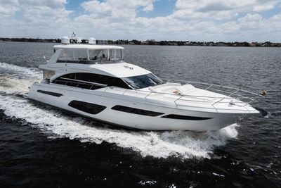 Yacht