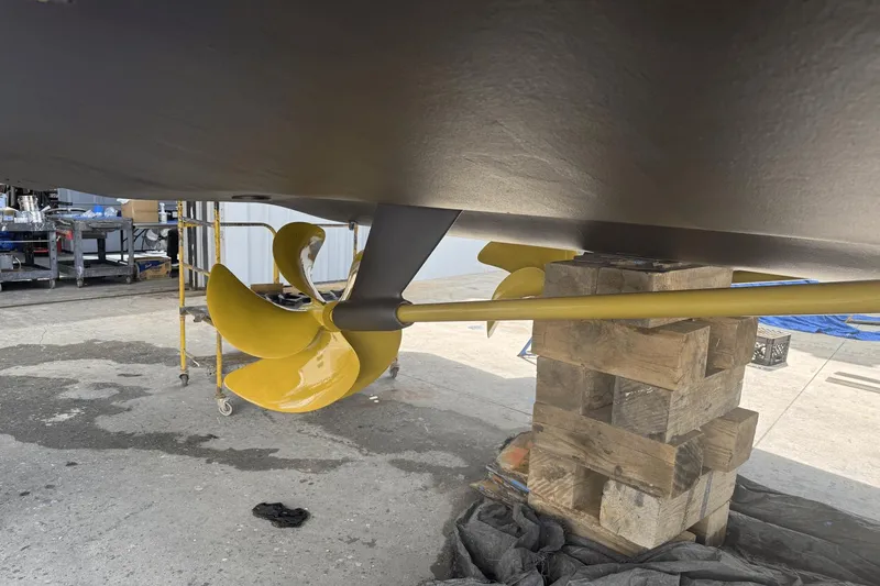 Just In Time Yacht Photos Pics 