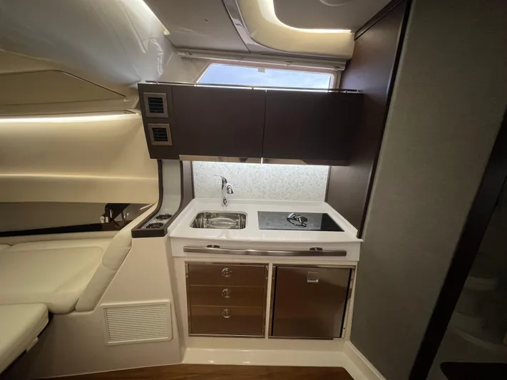  Yacht Photos Pics 2021 GRADY-WHITE 456 CANYON - Image 54