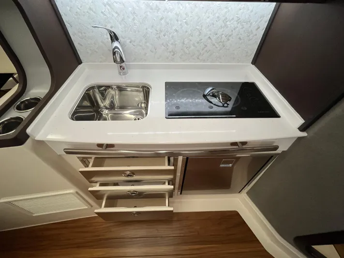  Yacht Photos Pics 2021 GRADY-WHITE 456 CANYON - Image 55