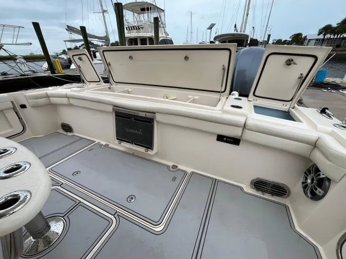  Yacht Photos Pics 2021 GRADY-WHITE 456 CANYON - Image 9