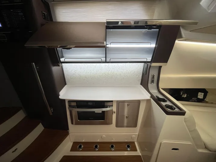  Yacht Photos Pics 2021 GRADY-WHITE 456 CANYON - Image 57