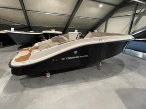 2023 Corsiva 605 Tender