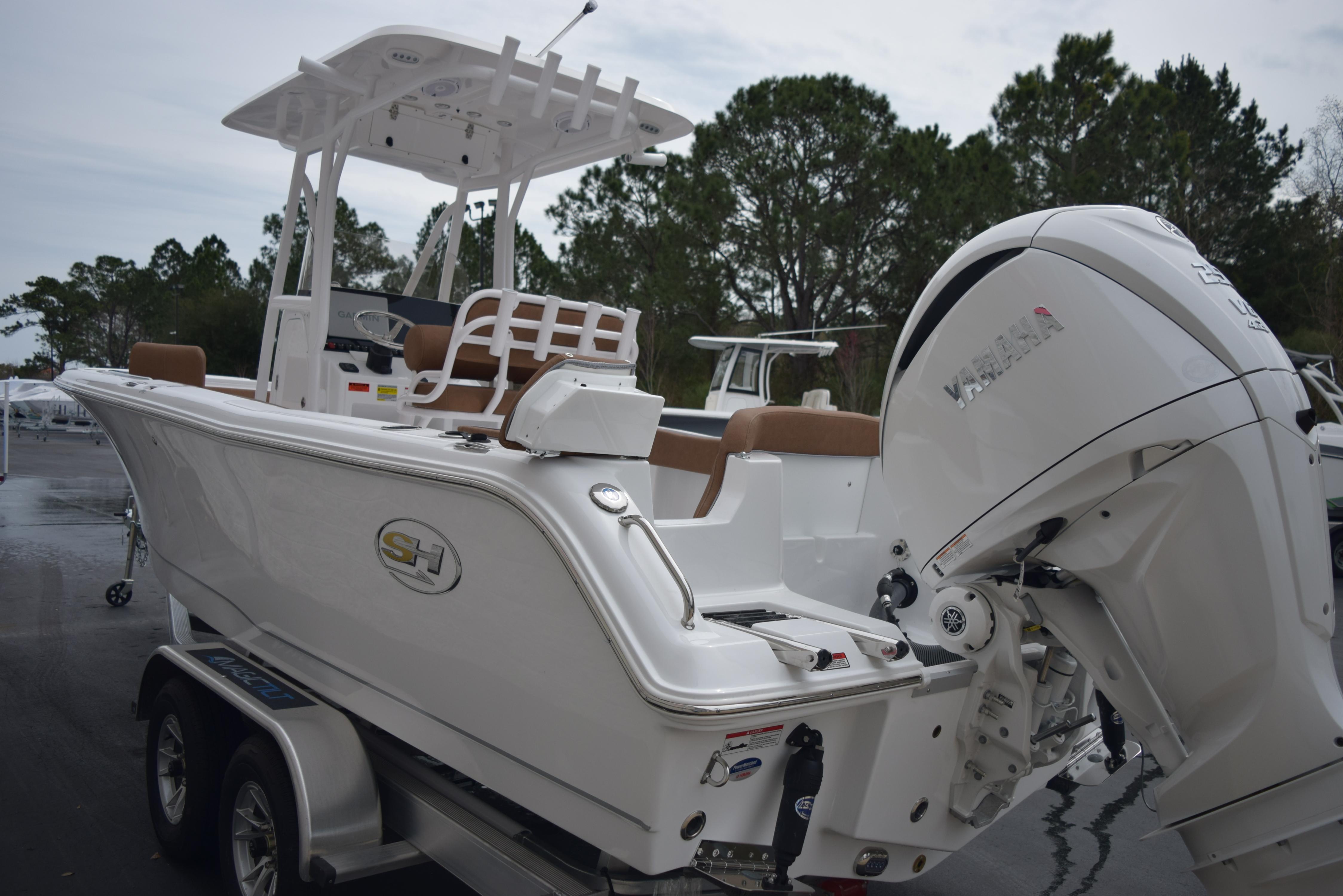 2024 Sea Hunt Ultra 234 Center Console for sale - YachtWorld