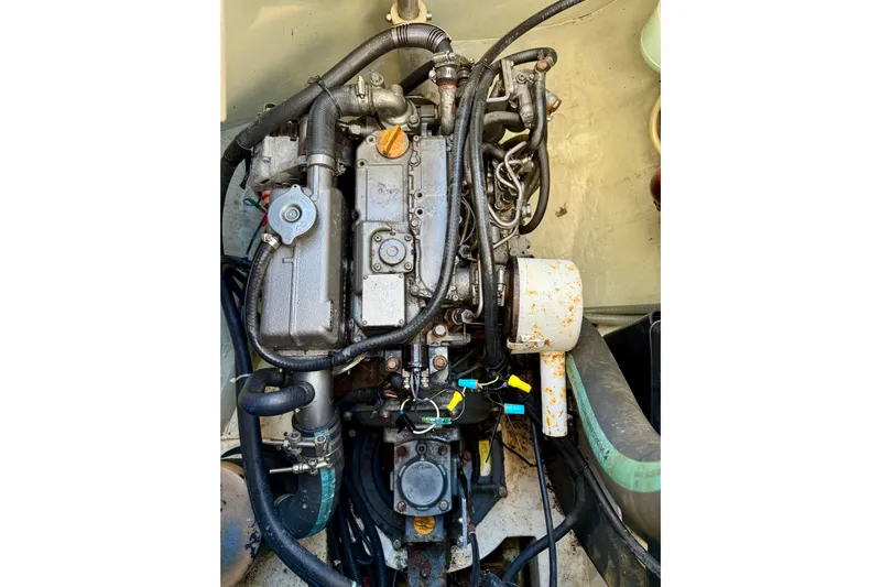 Way Maker Yacht Photos Pics Engine of a 2010 Leopard 38 boat, showing detailed components and hoses.