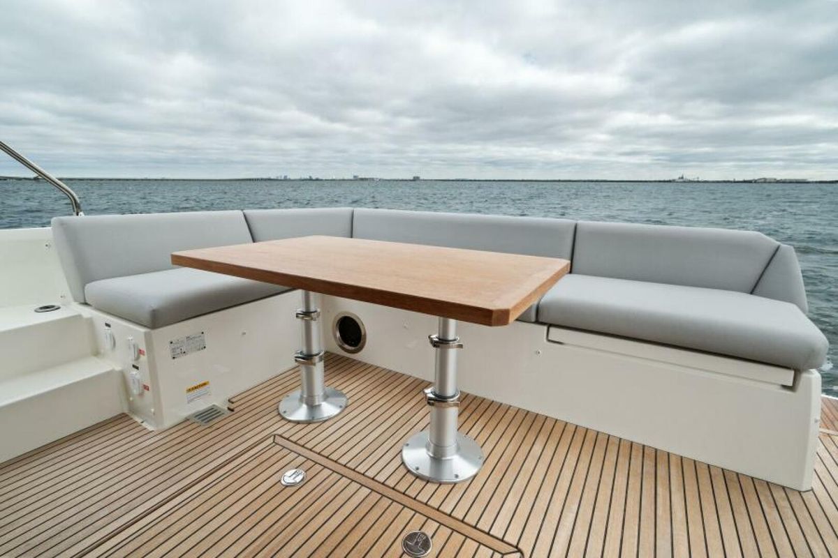 2024 Prestige 46 