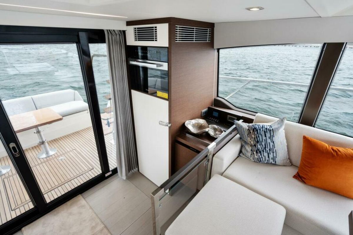 2024 Prestige 46 