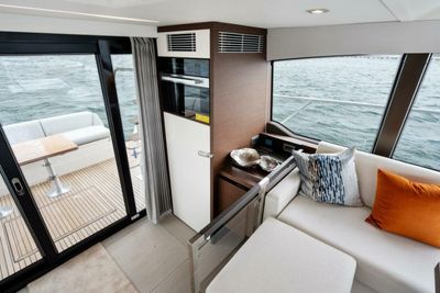 Yacht