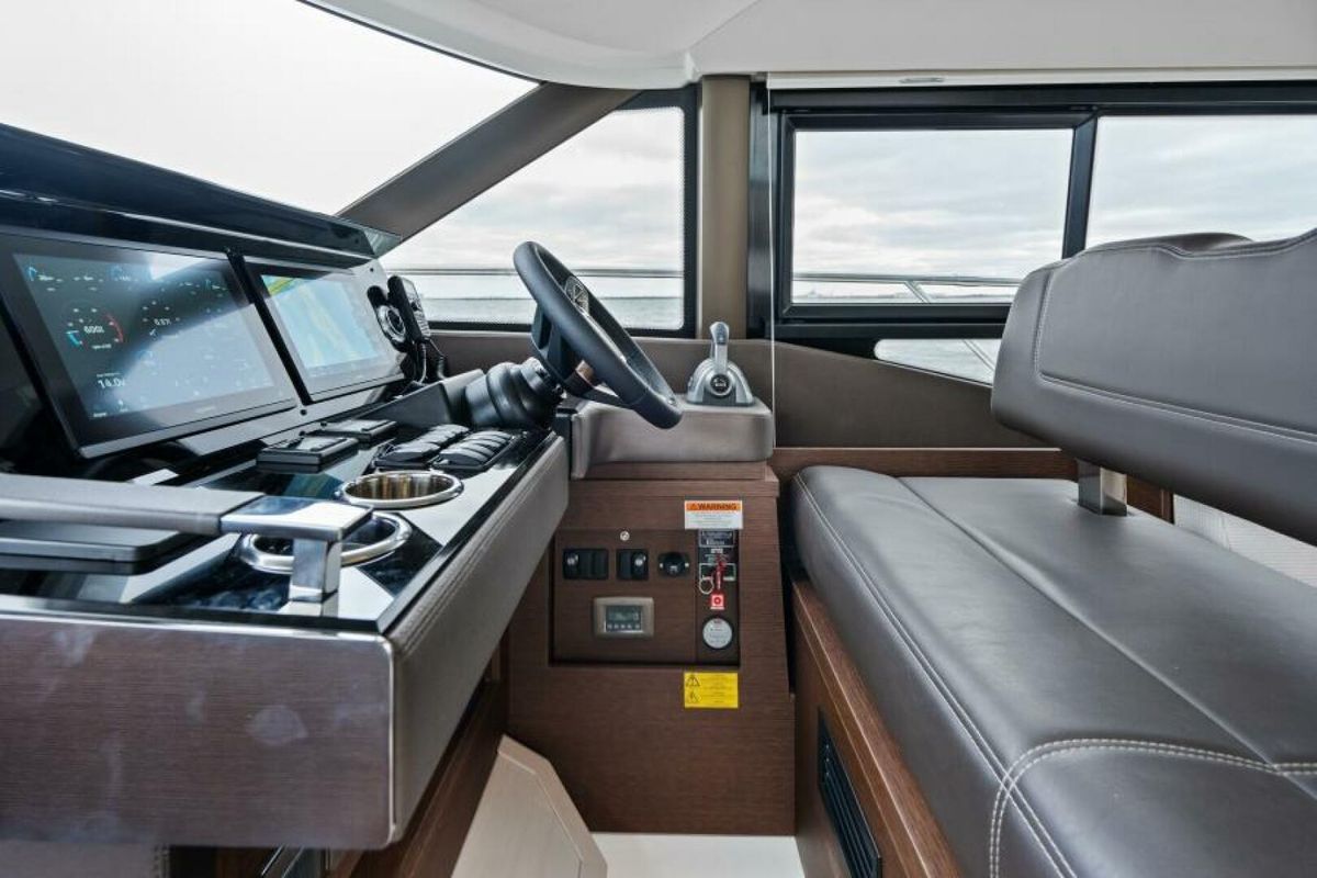 2024 Prestige 46 
