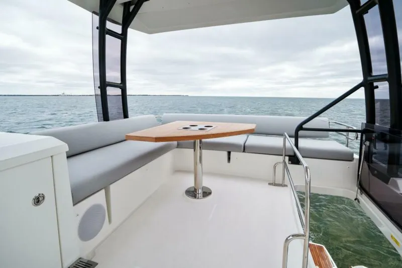 Miss Peggy Yacht Photos Pics 2024 46 Prestige Flybridge -Flybridge