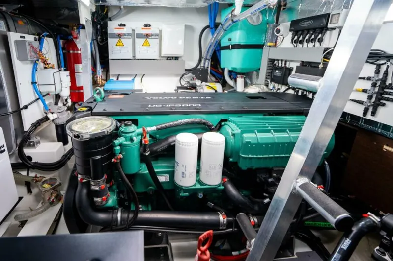 Miss Peggy Yacht Photos Pics 2024 46 Prestige Flybridge -Engine Room