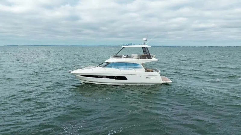 Miss Peggy Yacht Photos Pics 2024 46 Prestige Flybridge -Profile