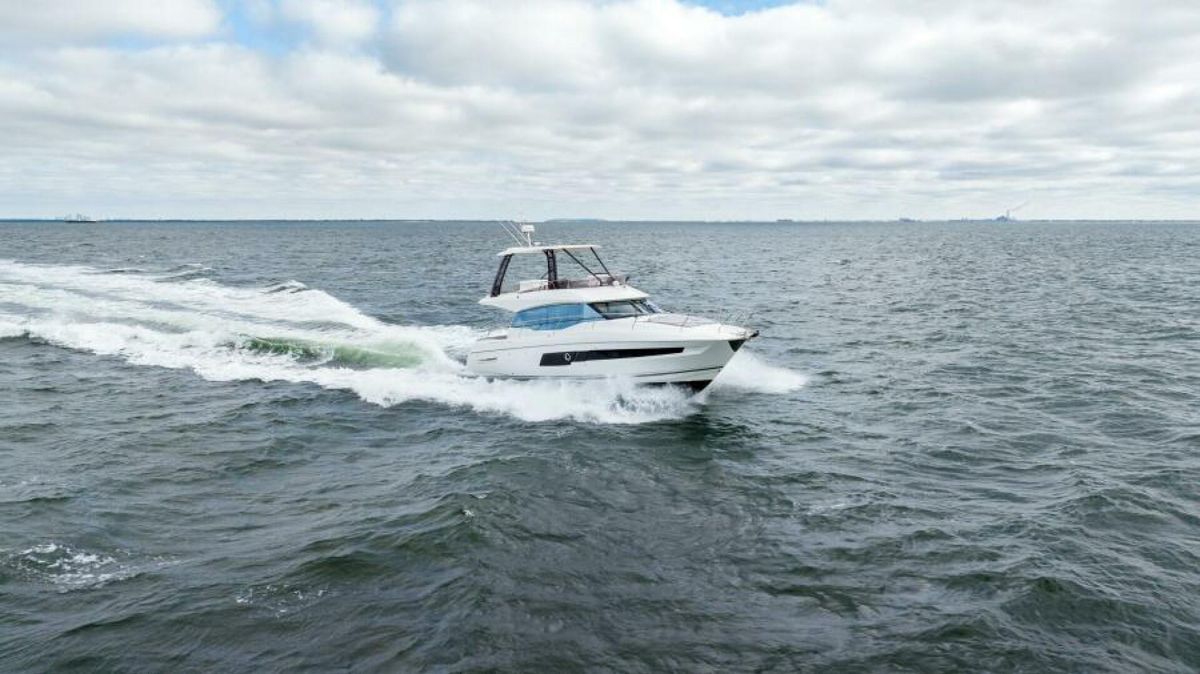 2024 Prestige 46 