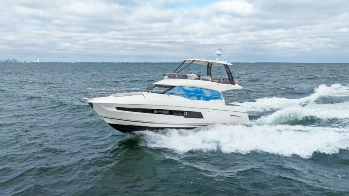 2024 Prestige 46 